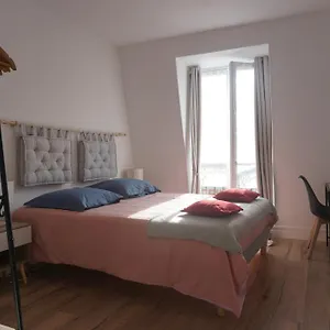 Couette-café Guest - R&m, Paris
