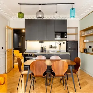Appart hôtel Stylish In The Heart Of, Paris