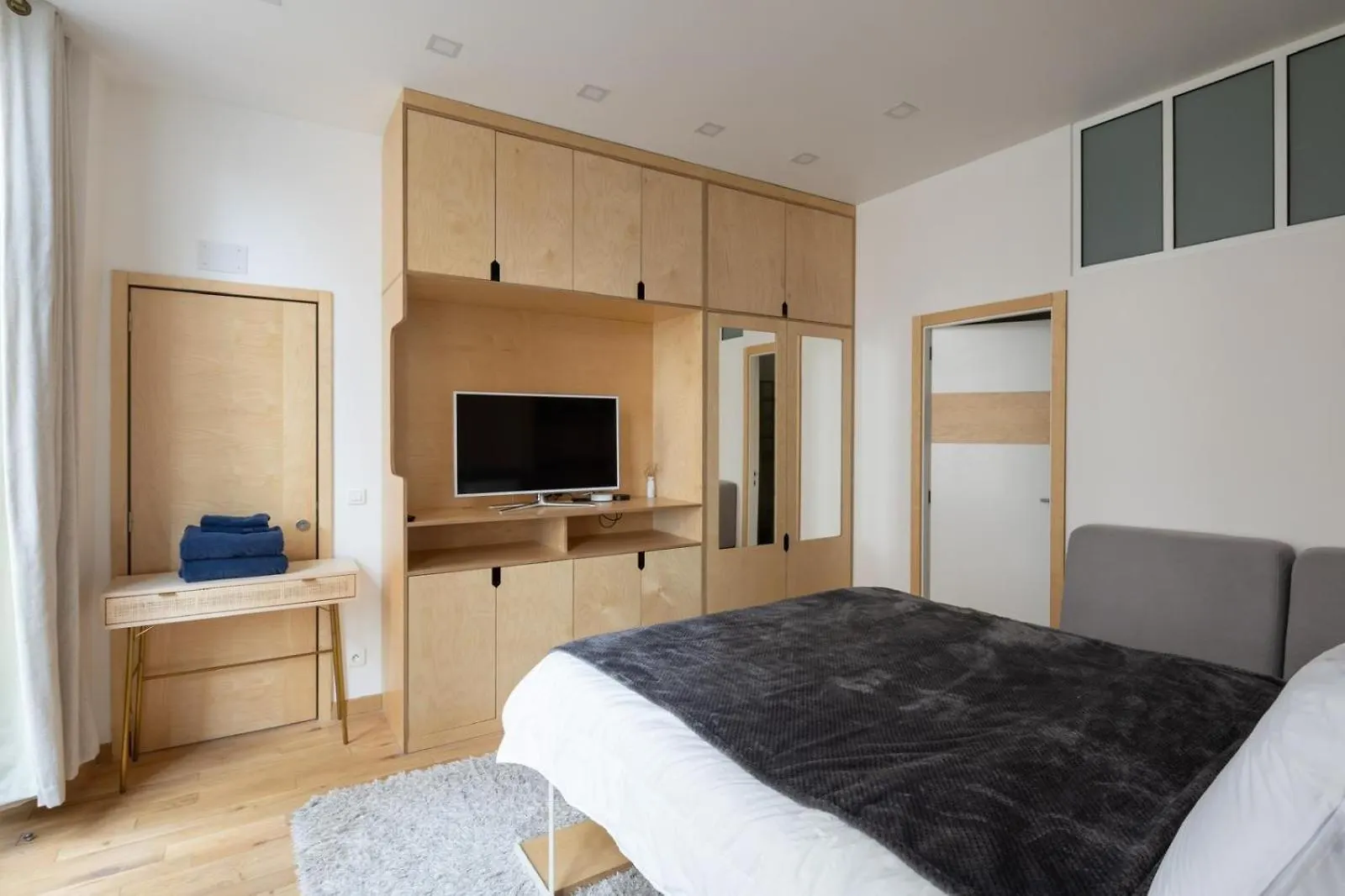 Omarais Guest House Paris